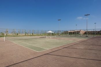 Hotel Jaz Almaza Beach