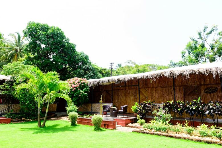 Hotel Heritage Village Club Goa