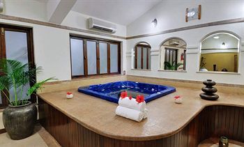 Hotel Dona Sylvia Beach Resort