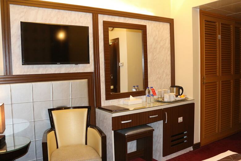Al Khaleej Grand Hotel