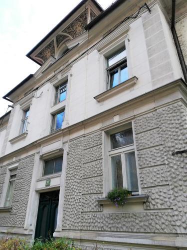 Apartamento Attic Karlov?ka