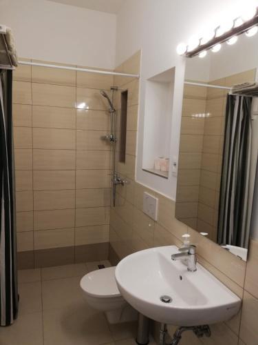 Apartamento Attic Karlov?ka