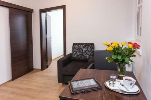 Barok Hotel And Apartments