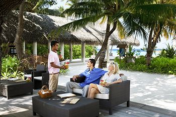 Hotel Veligandu Island Resort