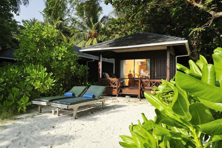 Hotel Royal Island Resort & Spa
