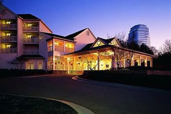 Hotel Indigo Atlanta Vinings