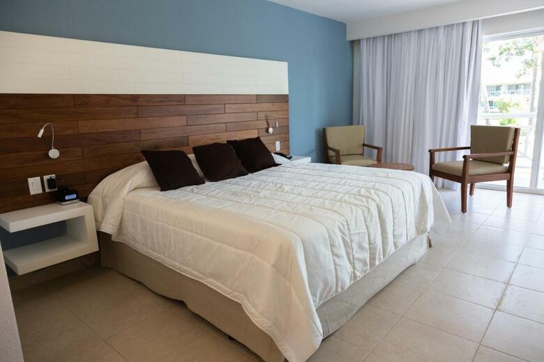 Hotel Viva Wyndham Fortuna Beach