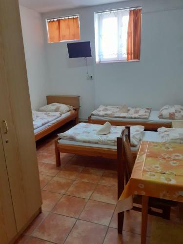 Albergue Ubytov?a Tavros