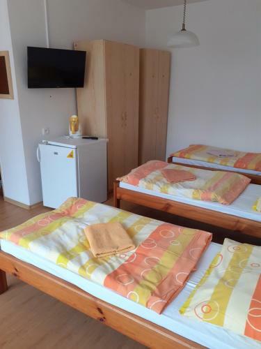 Albergue Ubytov?a Tavros