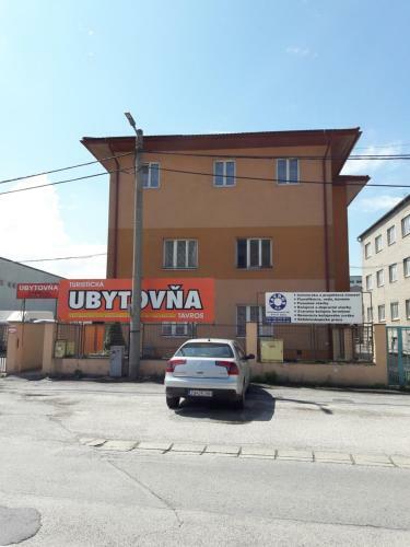 Albergue Ubytov?a Tavros