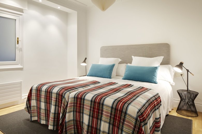 Playa De La Concha 4 Apartment By Feelfree Rentals