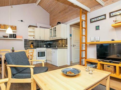Holiday Home Paradiset II