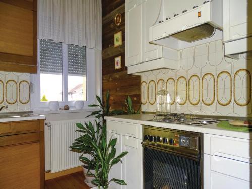 Two-bedroom Holiday Home In Moravske Toplice