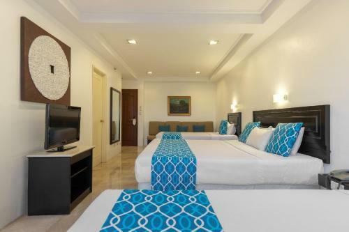 Hotel Orchid Garden Suites
