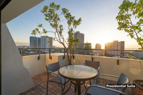 Hotel Orchid Garden Suites