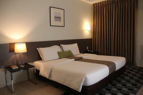 Sequoia Hotel
