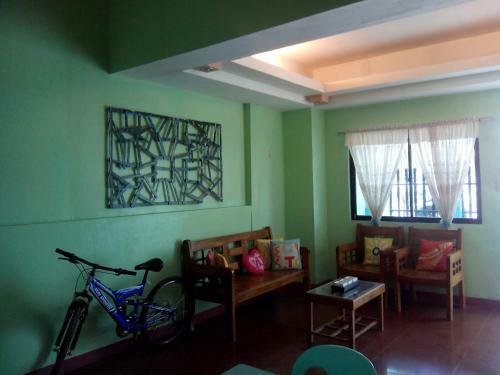 Hostal Gomez Guest House