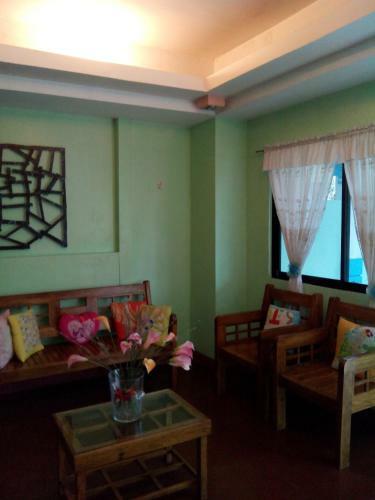 Hostal Gomez Guest House