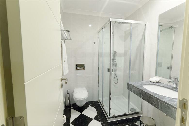 Carvoeiro Garden Hotel
