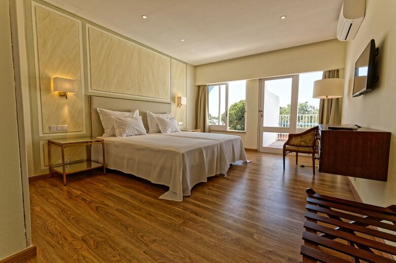 Carvoeiro Garden Hotel