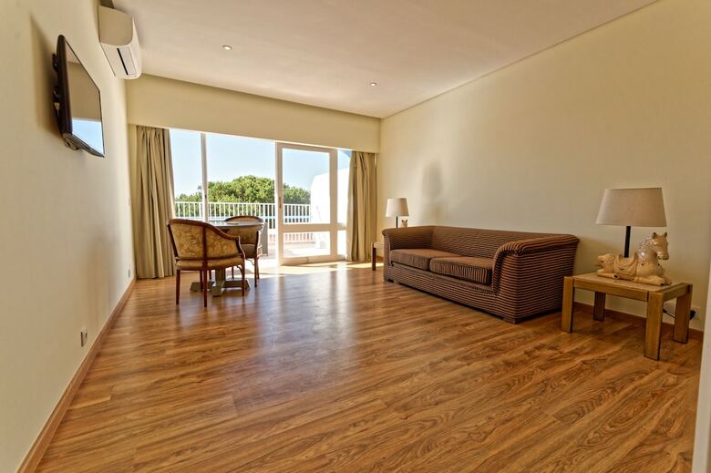 Carvoeiro Garden Hotel