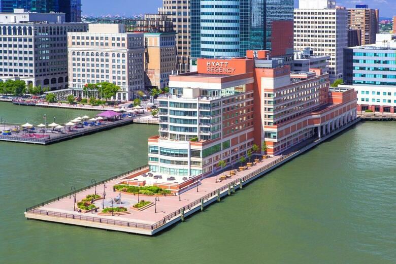 Hotel Hyatt Regency Jersey City On The Hudson