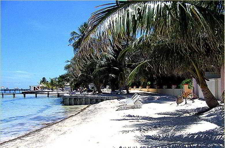Hotel Banana Beach Resort