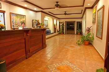 Sunbreeze Hotel