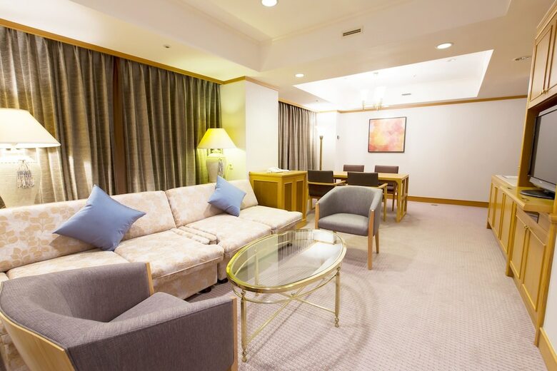 Hotel Holiday Inn Tobu Narita