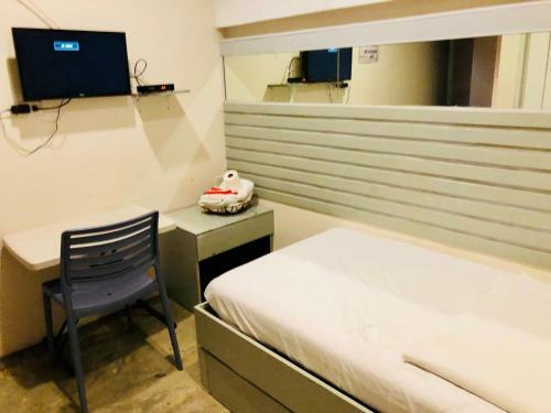 Posada Hometown Hotel - Lacson Bacolod