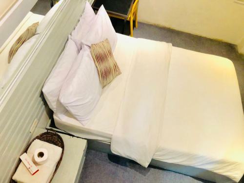 Posada Hometown Hotel - Lacson Bacolod