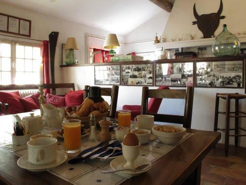 Hotel Cacharel