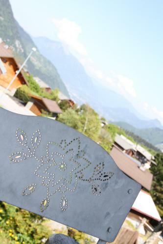 Hotel La Croix De Savoie & Spa