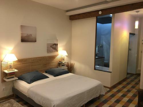 Bed & Breakfast La Chambre Des Petits Papes