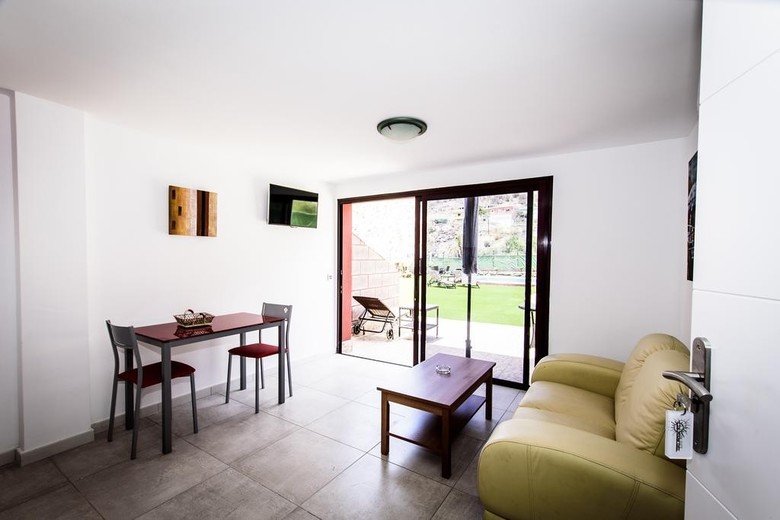 Apartamento Sol Mogan Suites - Adults Only