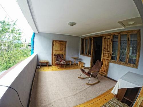 Hostal Mestia Valeris Guesthouse