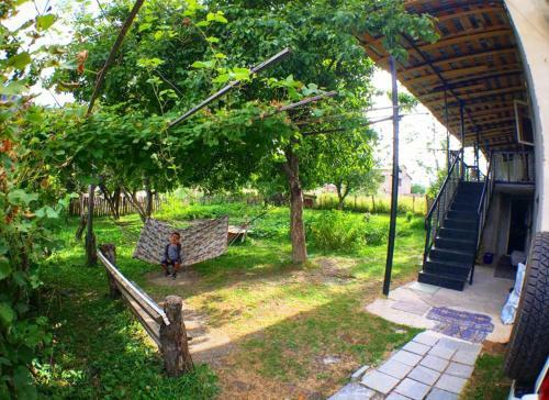 Hostal Mestia Valeris Guesthouse