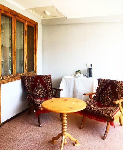 Hostal Mestia Valeris Guesthouse