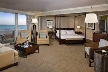 Hotel Sheraton Nassau Beach Resort