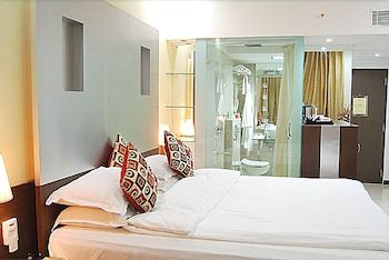 Hotel Ambica Empire