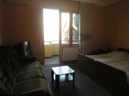 Sarpi Beach Apartment