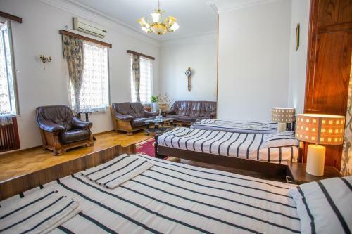 Kutaisi Hotel California