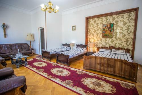 Kutaisi Hotel California