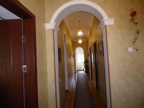 Kutaisi Hotel California