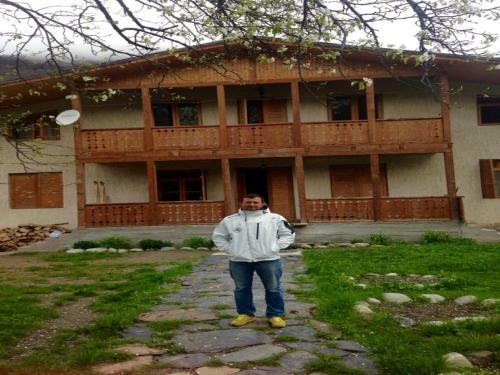 Hostal Guesthouse Edelweiss