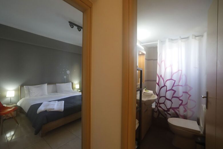 Metaxourghio Boutique Apartment