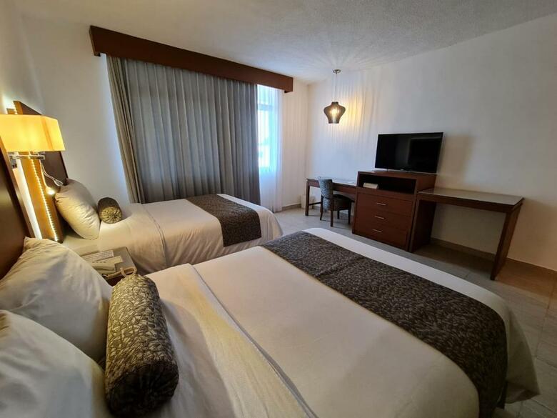 Hotel Marlon (.)