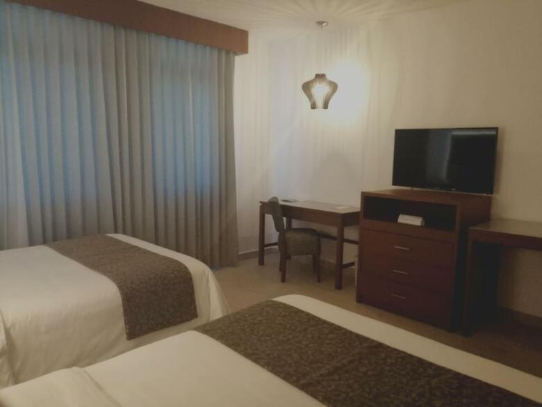 Hotel Marlon (.)