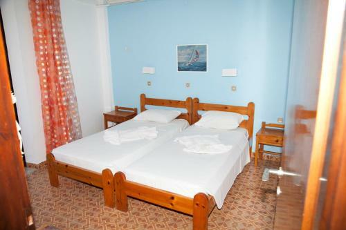 Yiannis Apartments & Studios