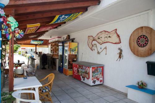 Yiannis Apartments & Studios